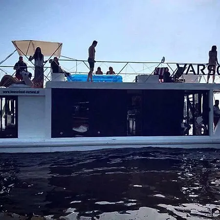 公寓 Houseboat Varsovi