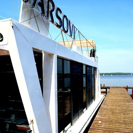 公寓 Houseboat Varsovi 比亚沃布热吉
