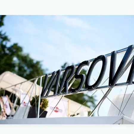 Houseboat Varsovi 公寓